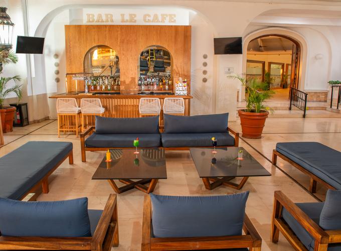 Le Cafe Lobby Krystal® Puerto Vallarta Le Cafe Lobby Krystal® Puerto Vallarta